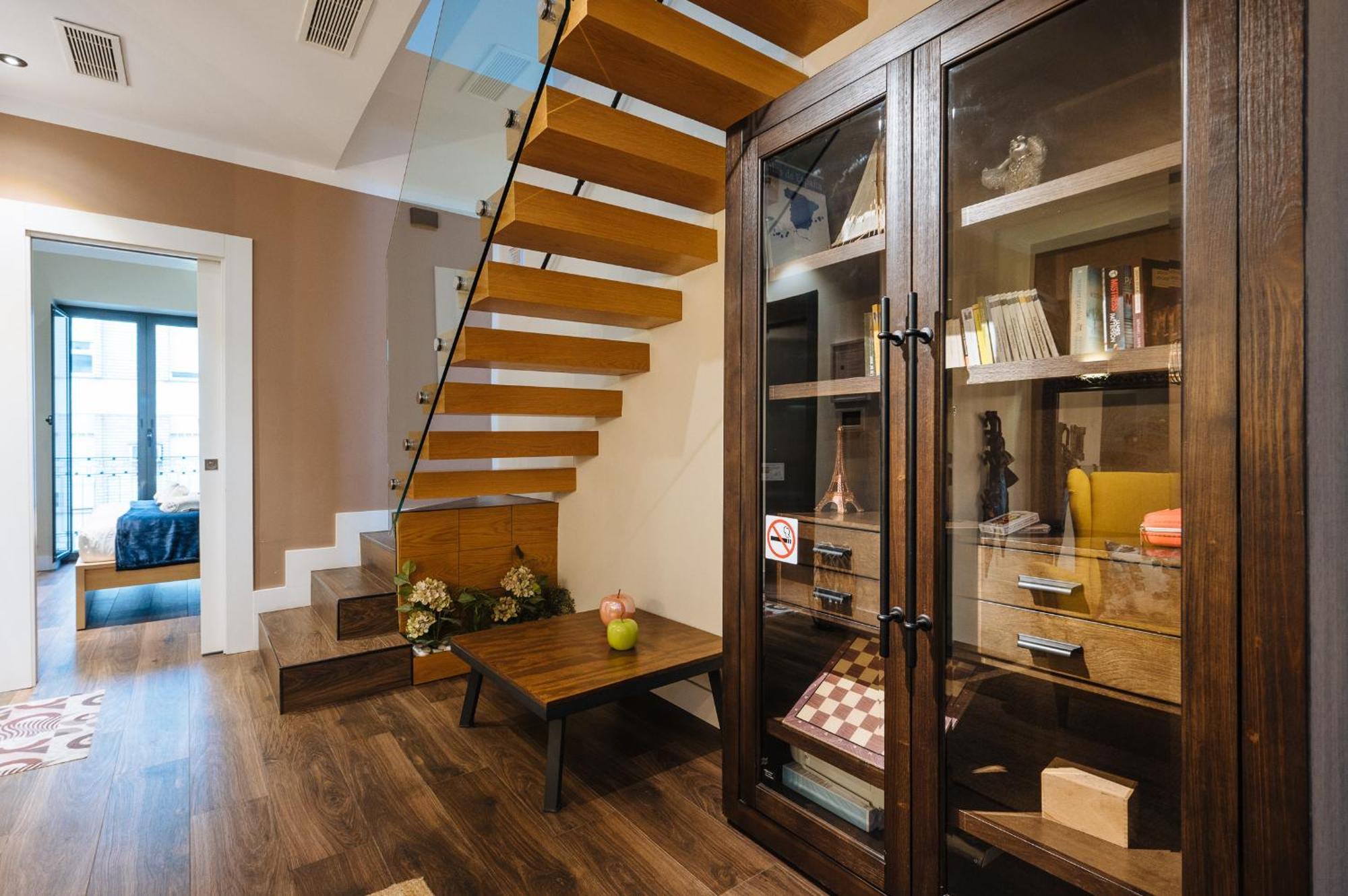 Elegant Duplex 3 Master Bedrooms And Private Севиля Екстериор снимка